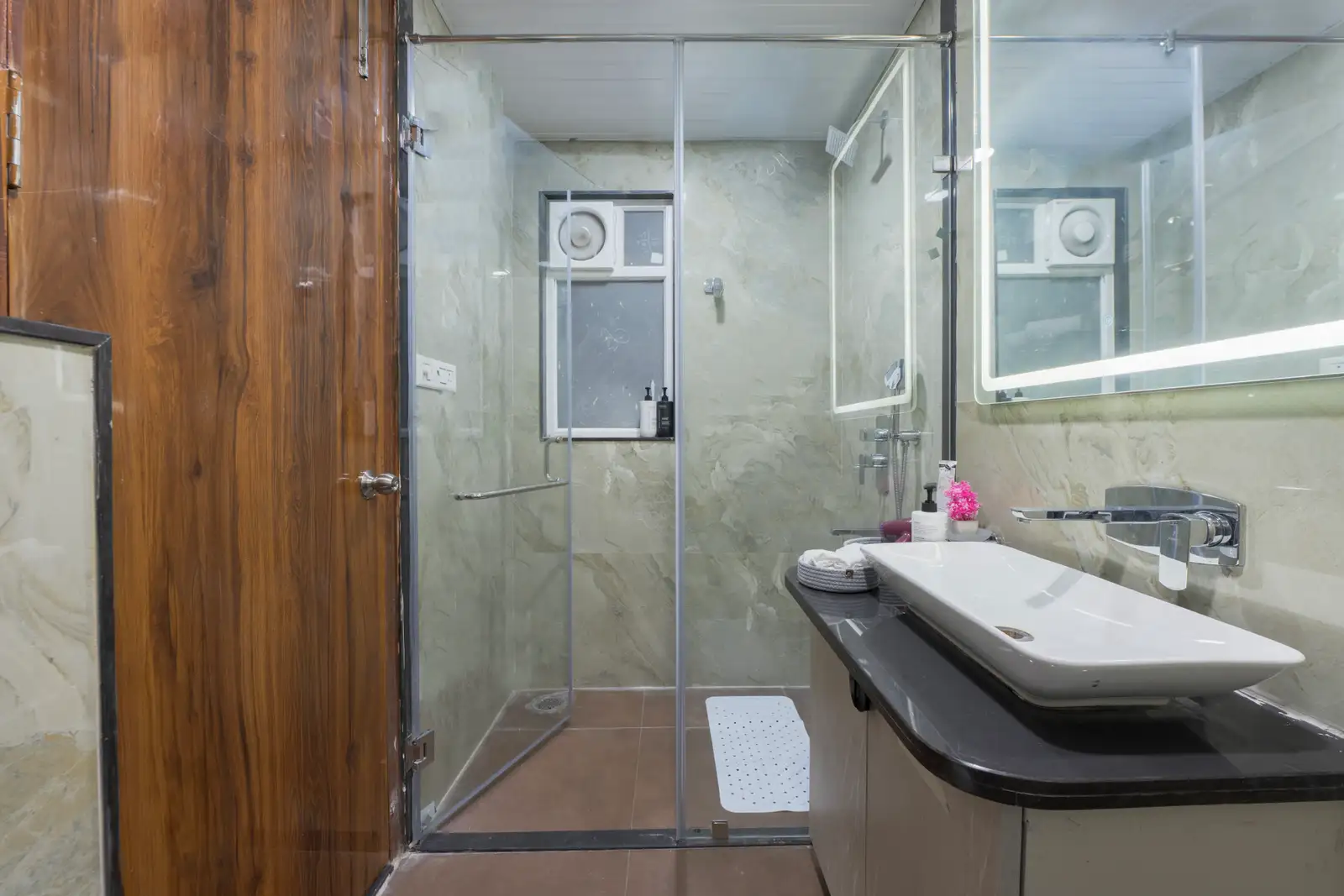 Aura Sky Luxe, Jaipur