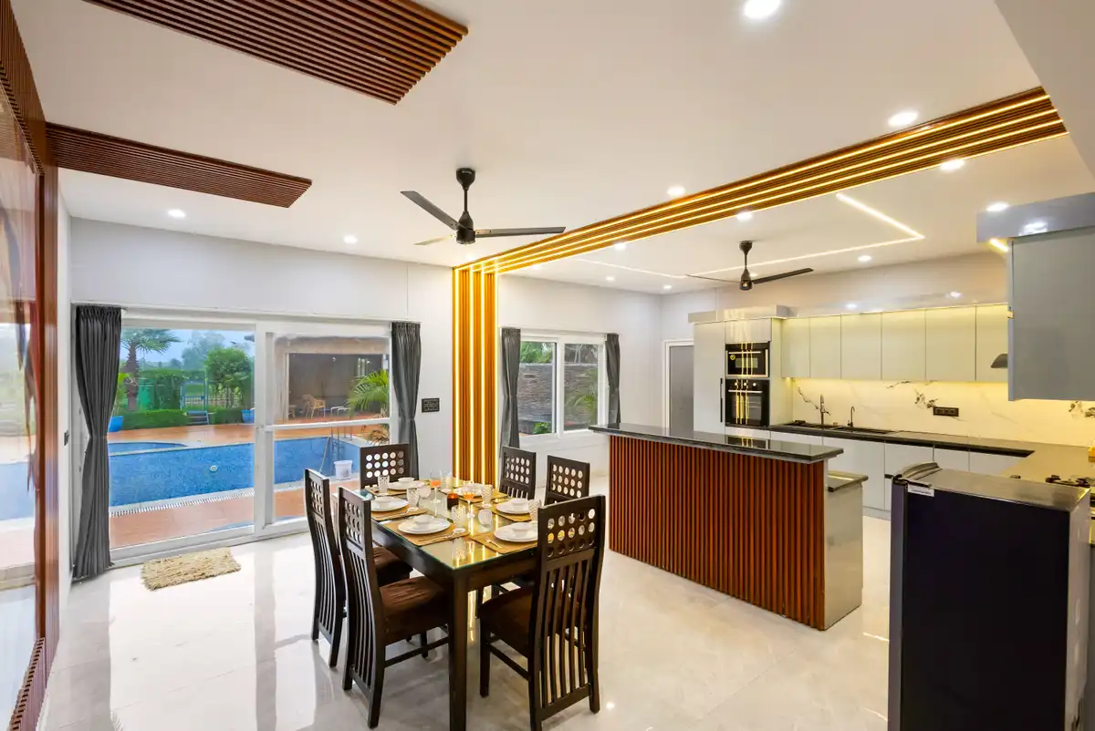 Aurea, Delhi NCR
