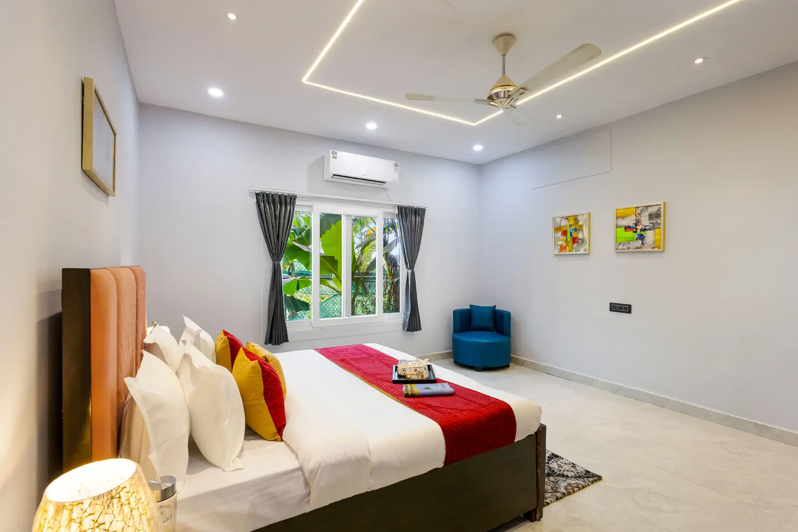 Aurea, Delhi NCR