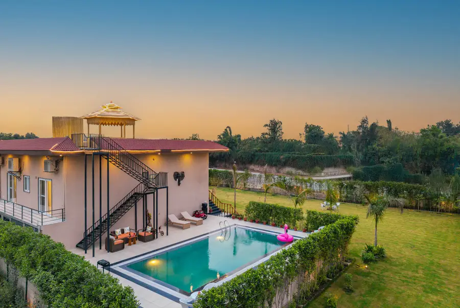 Avanya Retreat w/ Outdoor Pool, New Delhi