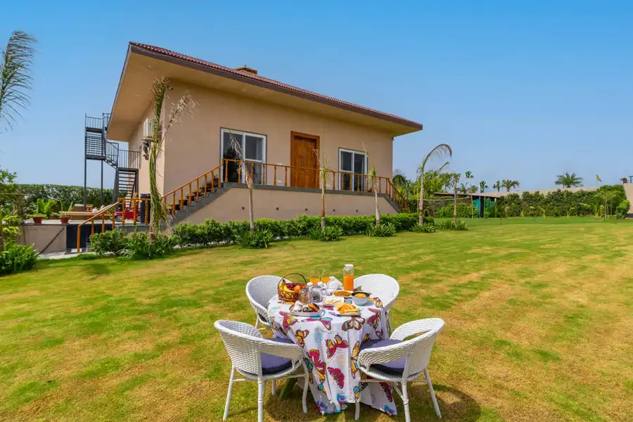 Avanya Retreat w/ Outdoor Pool, New Delhi