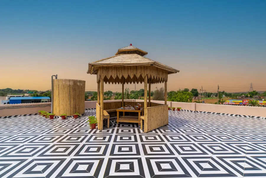 Avanya Retreat w/ Outdoor Pool, New Delhi