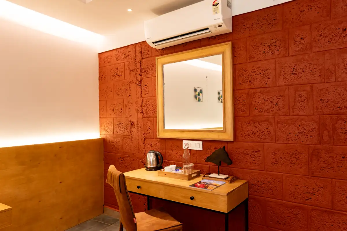 Avocado Cottages Deluxe Room, Coorg