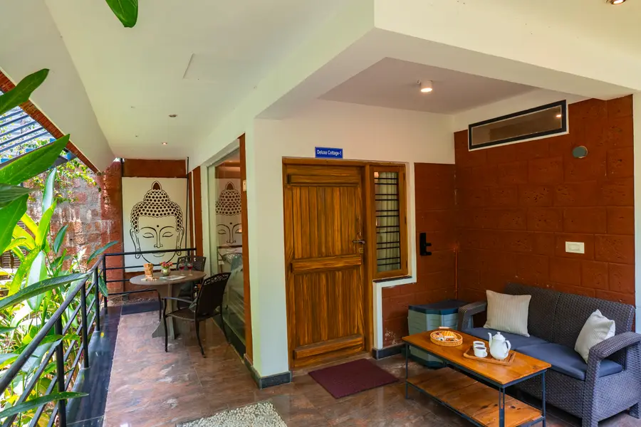 Avocado Cottages Deluxe Room, Coorg