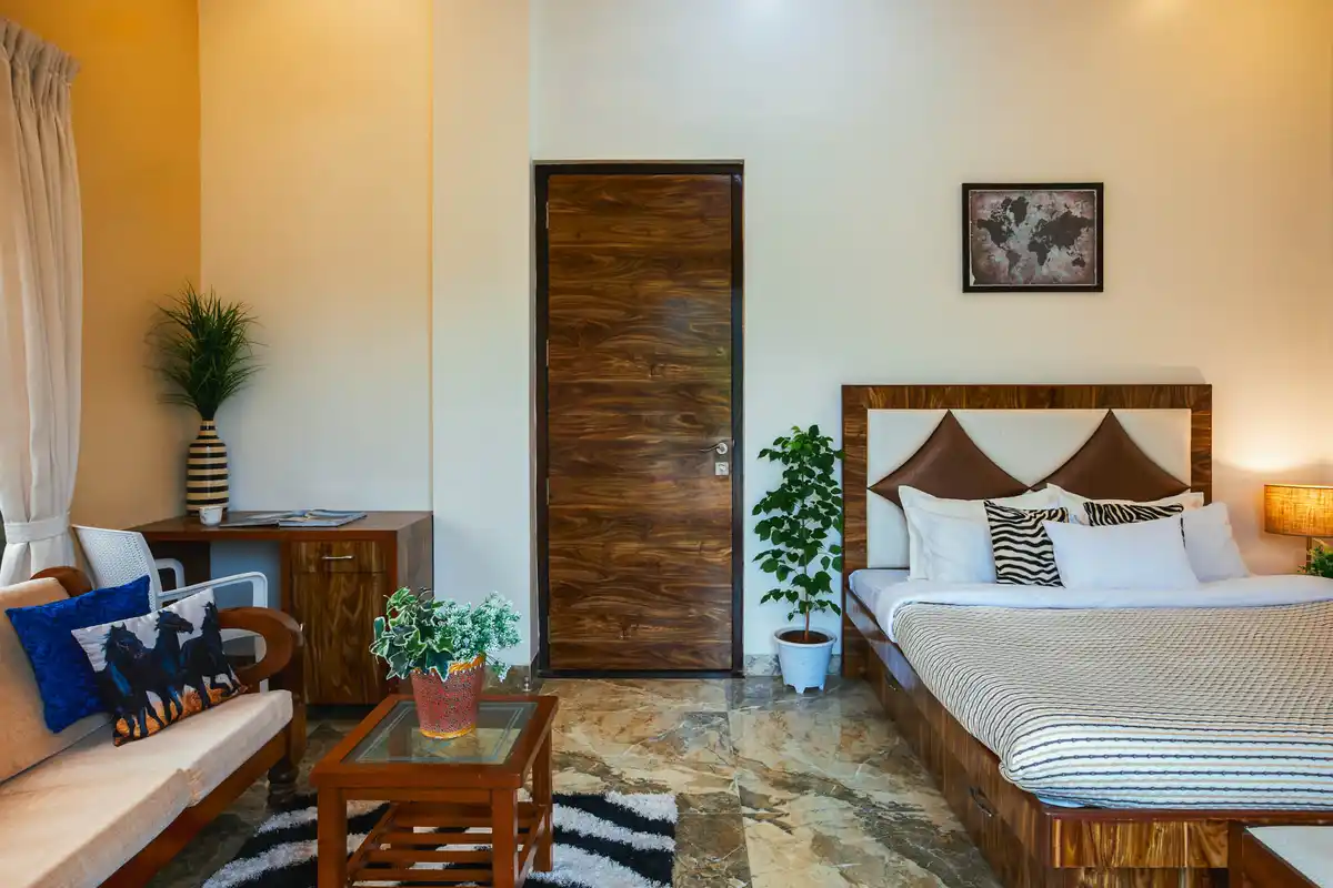 Azure Bliss, Alibaug