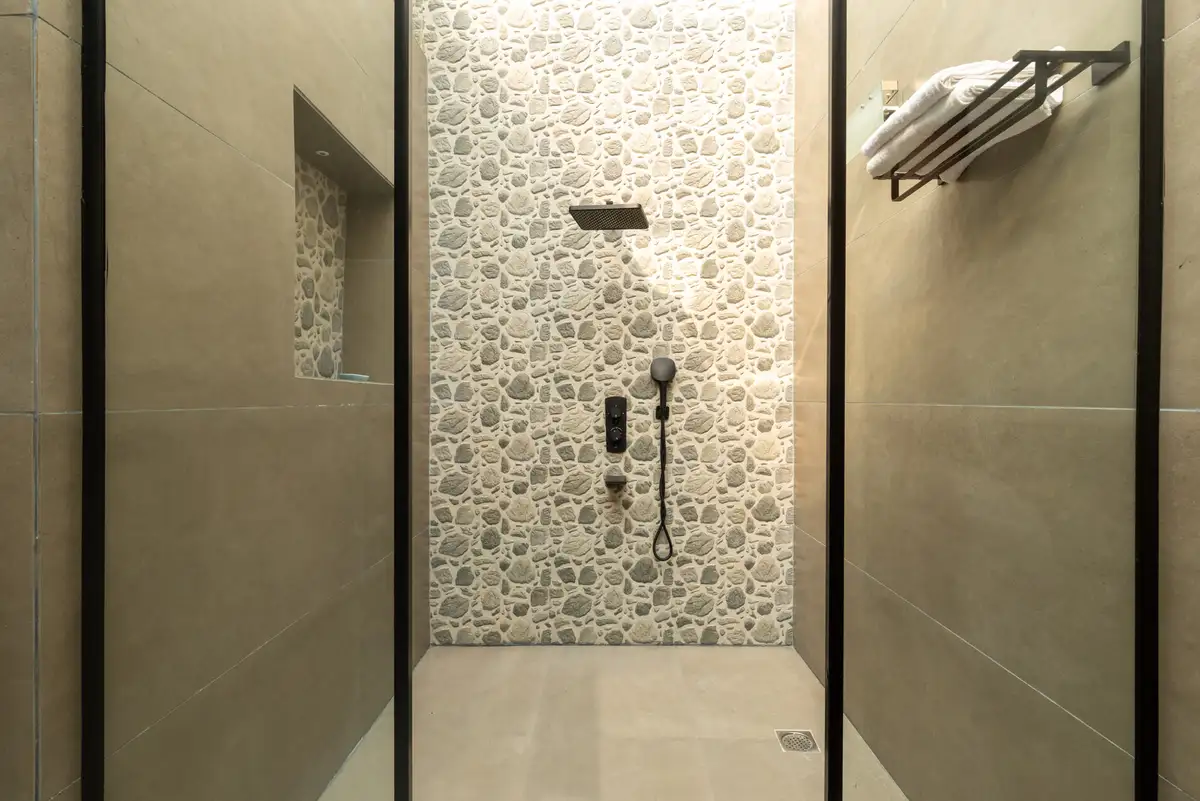 Bagaan Farm Stay W/Private Pool & Jacuzzi, Gurgaon