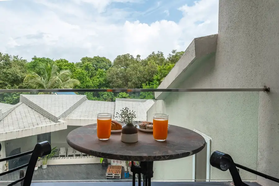 Bayside Oasis, Alibaug