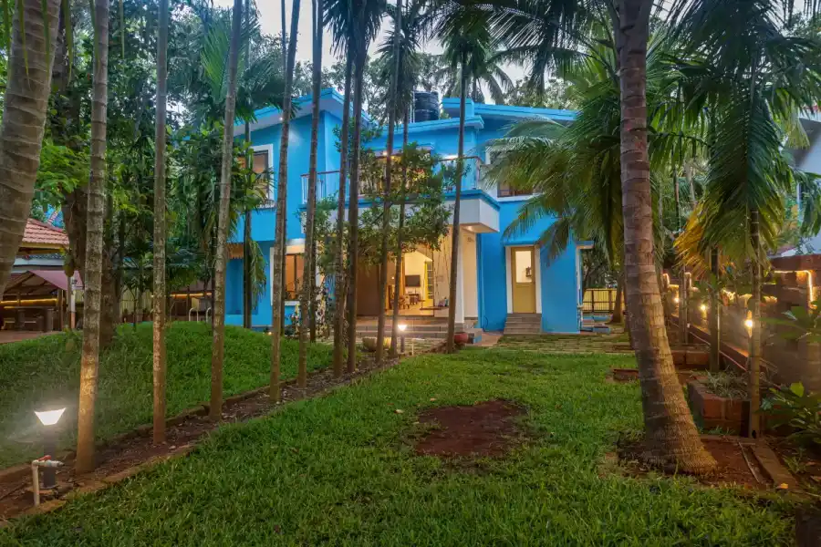 Beach Blues, Alibaug