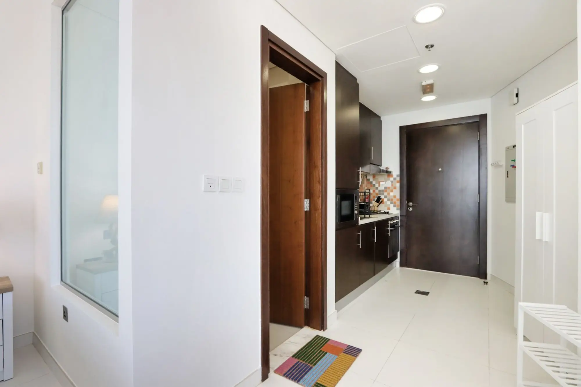 Beachfront Studio with Dining & Leisure Steps Away, Dubai