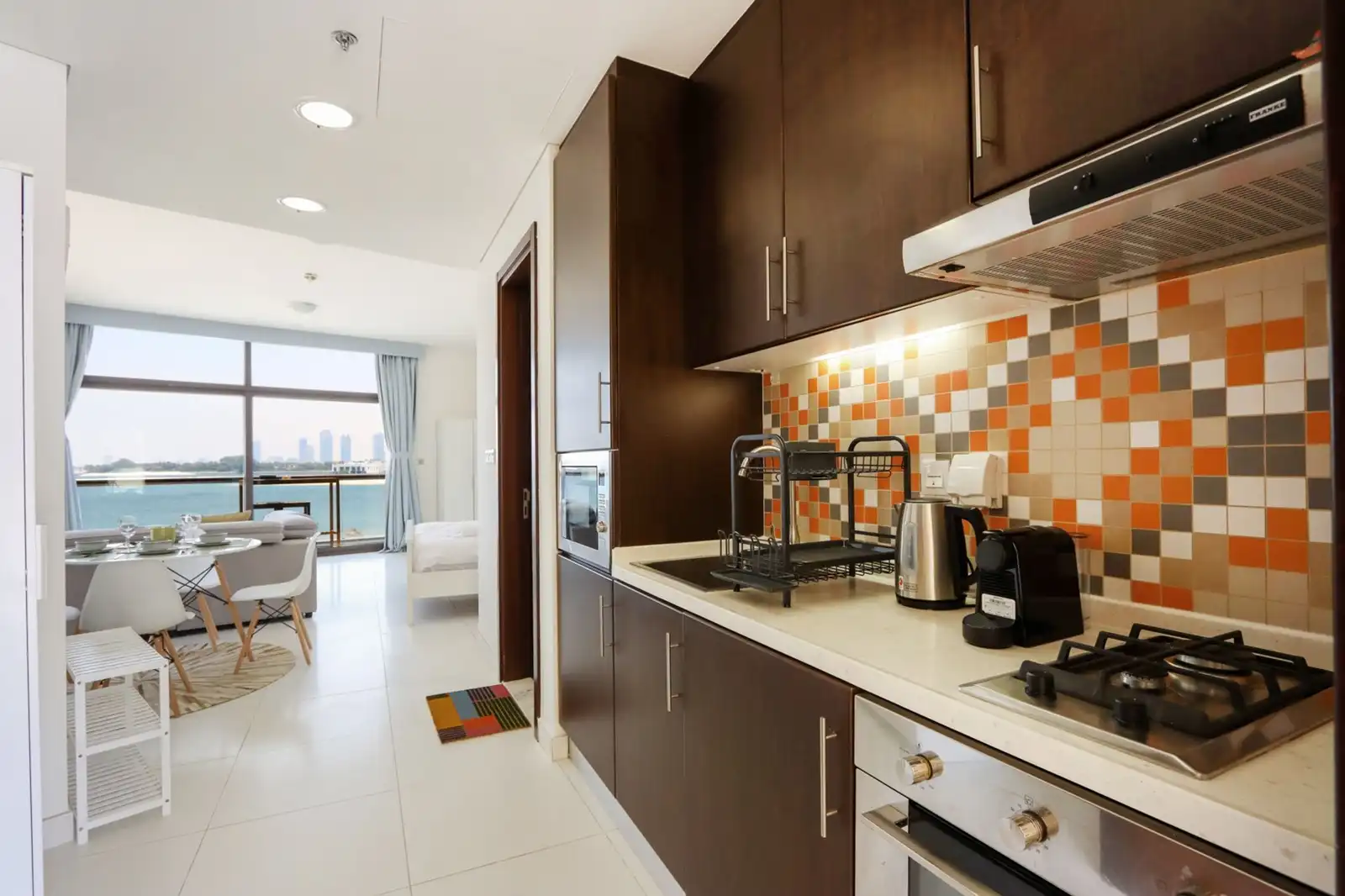 Beachfront Studio with Dining & Leisure Steps Away, Dubai