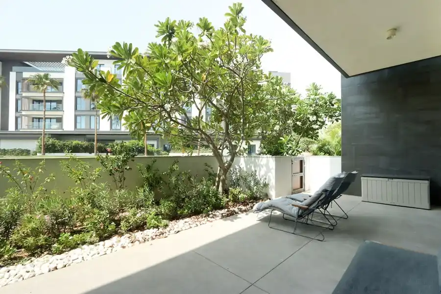 Beachfront Ultra 4BR Duplex, Dubai