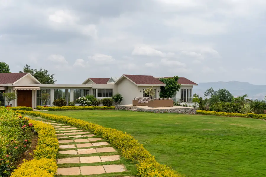 Bean & Blanc, Lonavala