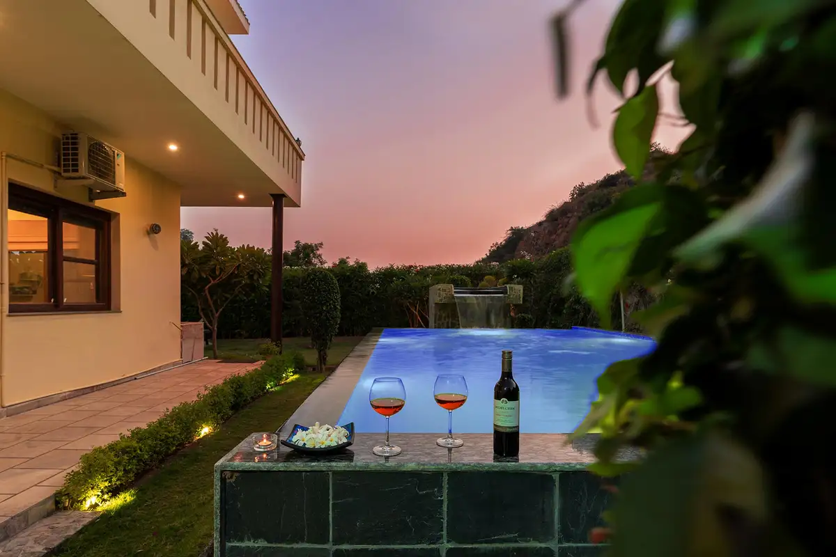 Bliss In The Woods w/ Outdoor Pool - Gurgaon, New Delhi