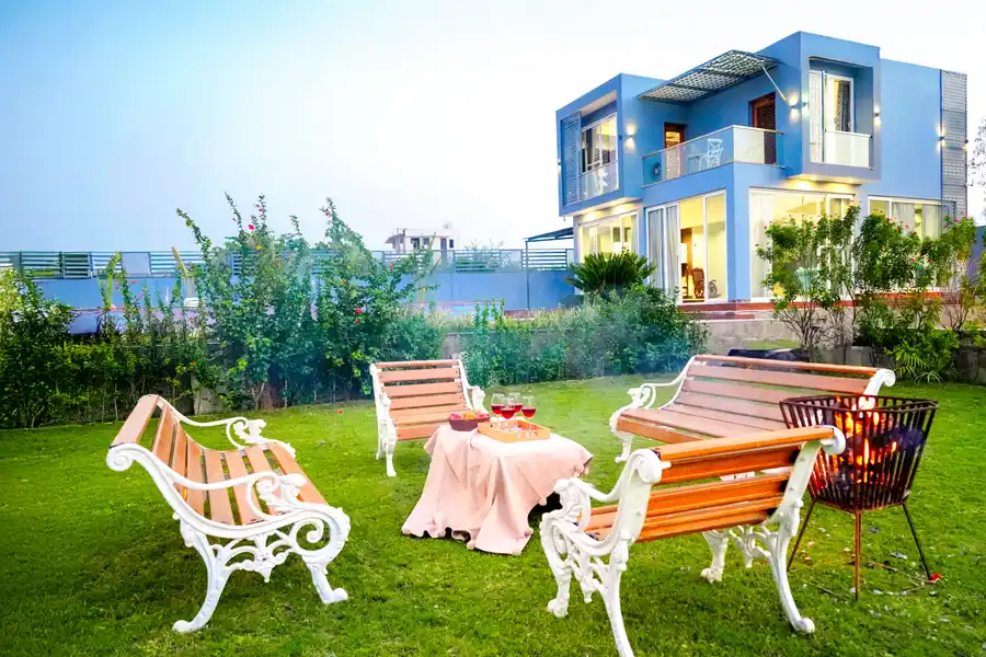 Bluebell, Udaipur