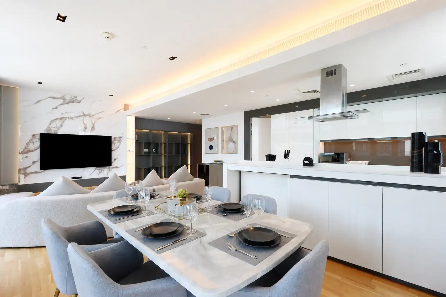 Bluewaters 3BR + Maids, with Sea View, Dubai