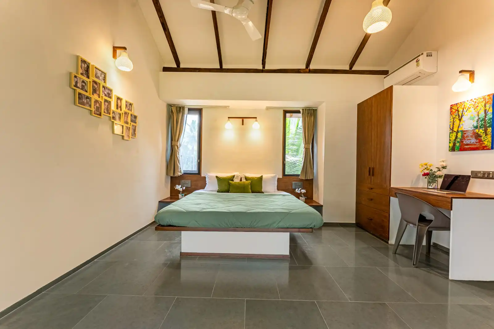 Bricks and Tides - Aravi Beachfront Villa, Shrivardhan
