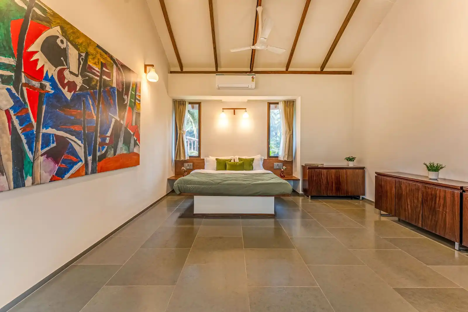 Bricks and Tides - Aravi Beachfront Villa, Shrivardhan