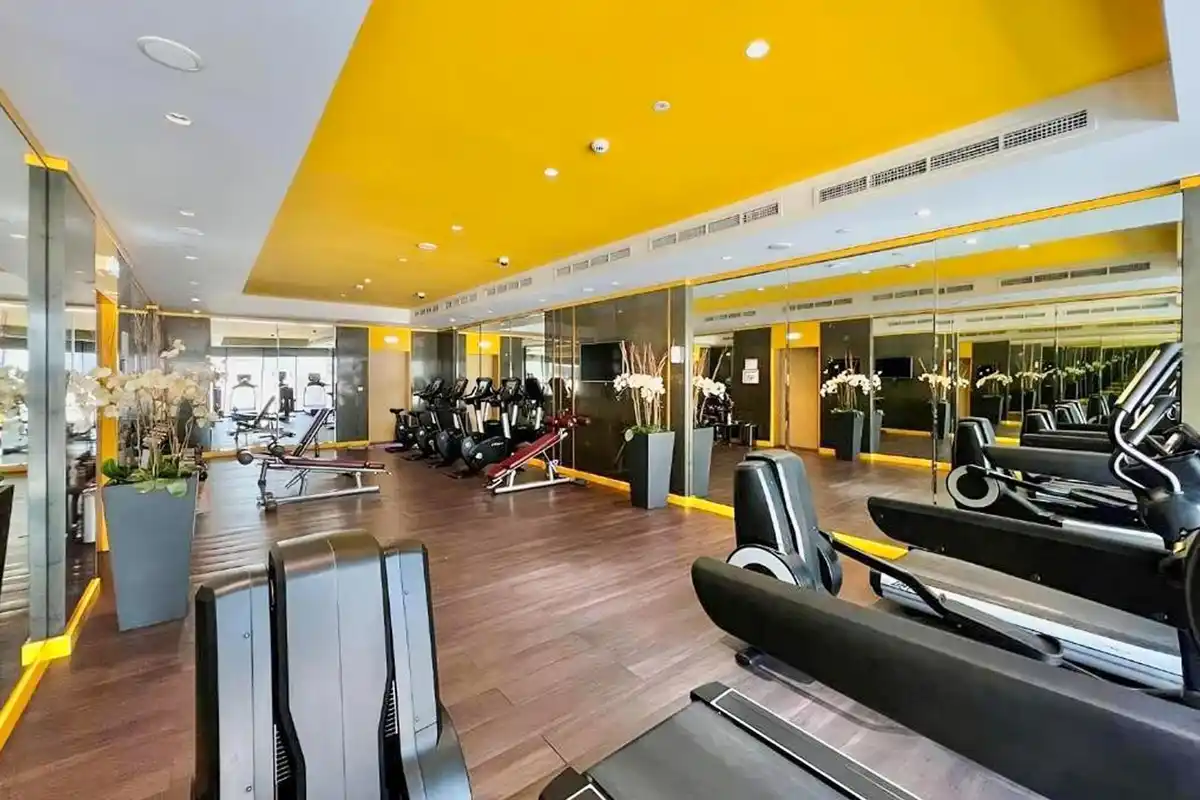 Bright 1 BR Suite In Merano Tower, Dubai