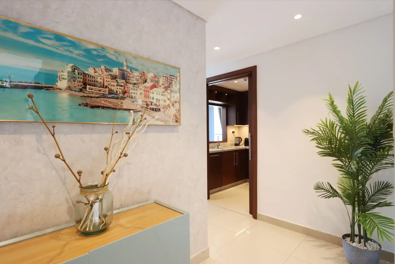 Bright 1BR, Boulevard Point, Dubai