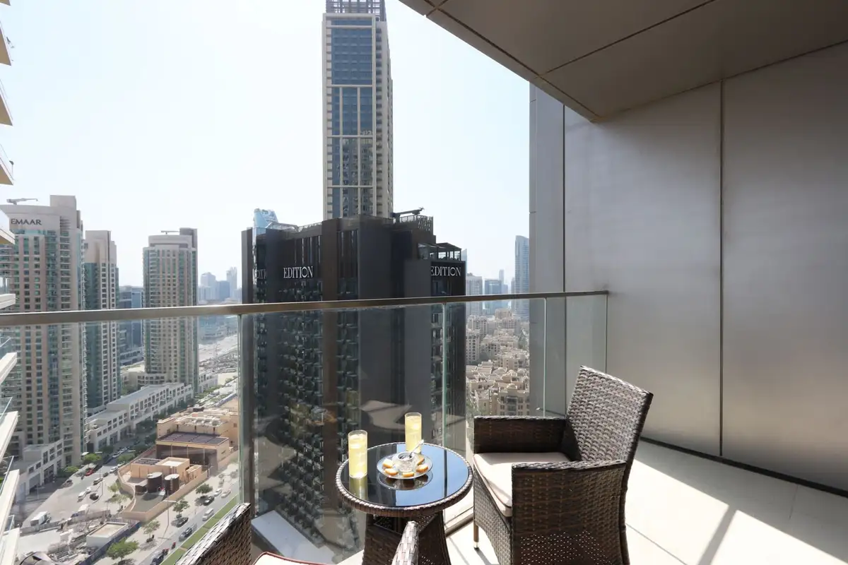 Bright 1BR, Boulevard Point, Dubai