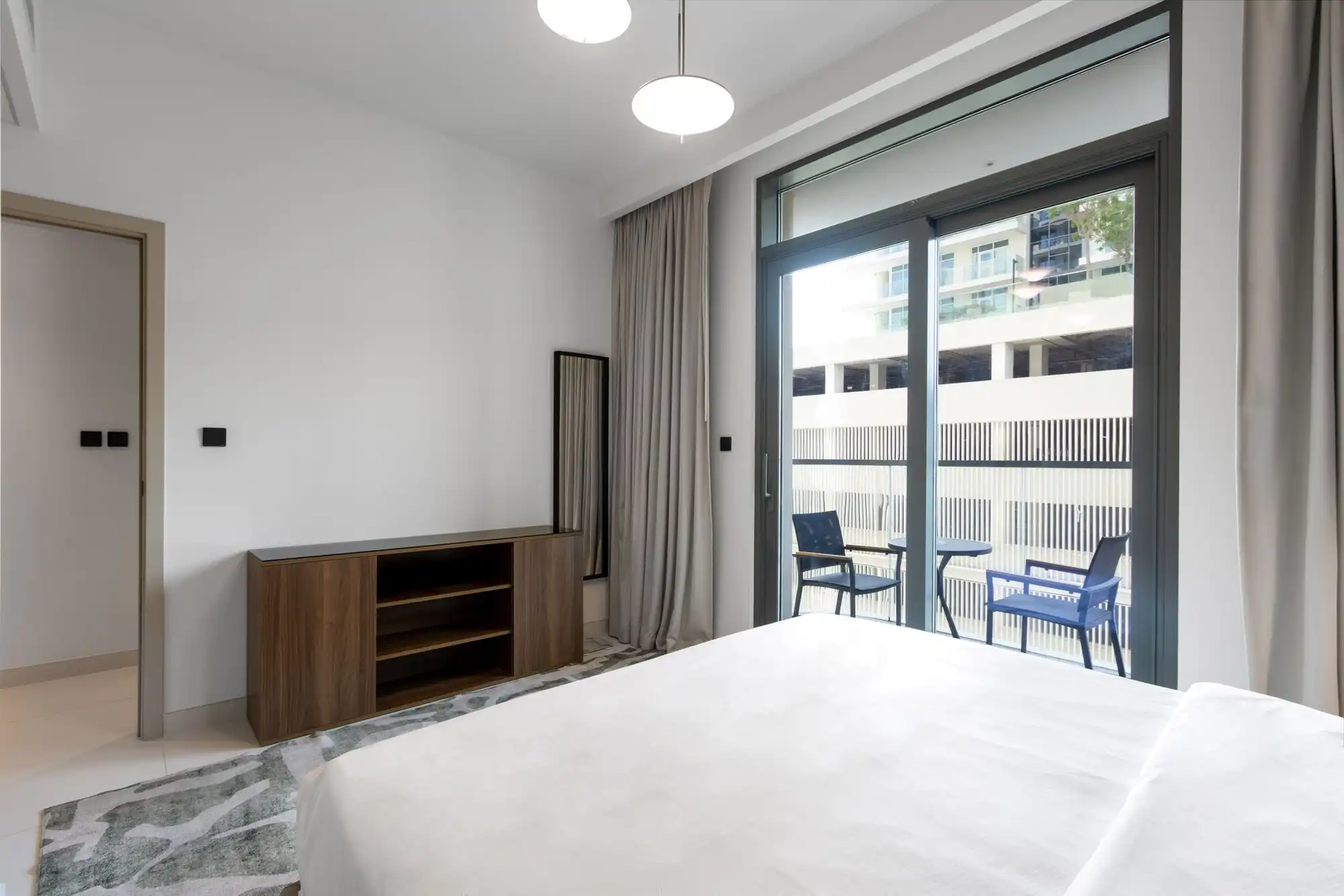 Bright 1BR, Dubai