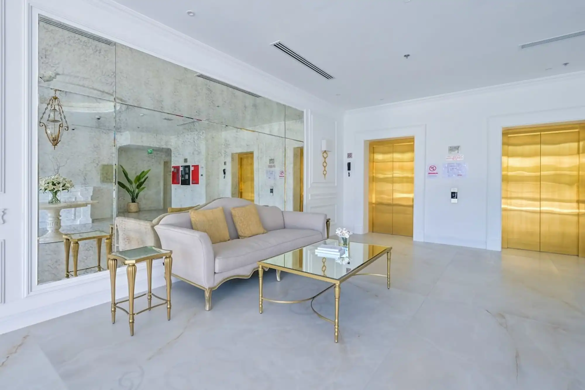 Bright 2BR in JVC Pool, Gym & Modern Comfort, Dubai