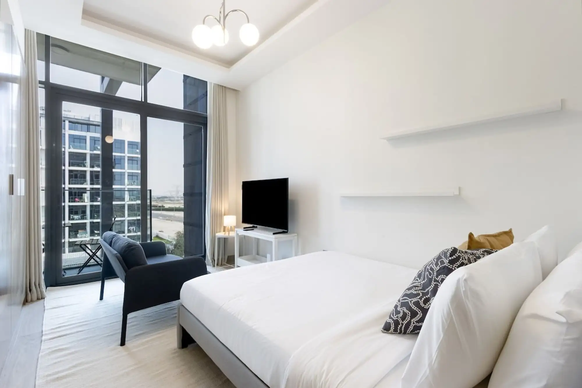 Bright Studio Balcony Close to Downtown Dubai, Dubai
