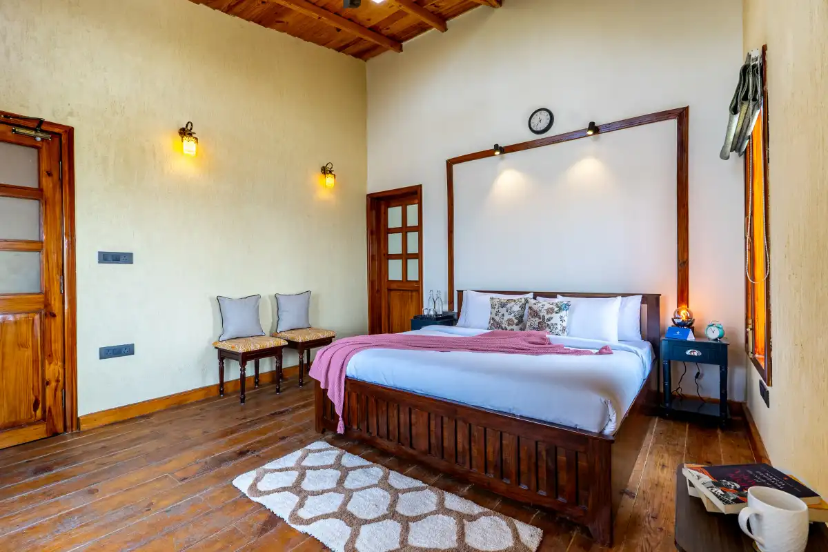 Brookside Estate, Almora