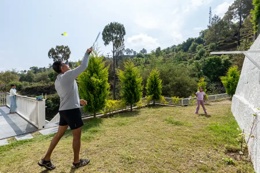 Brookside Estate, Almora