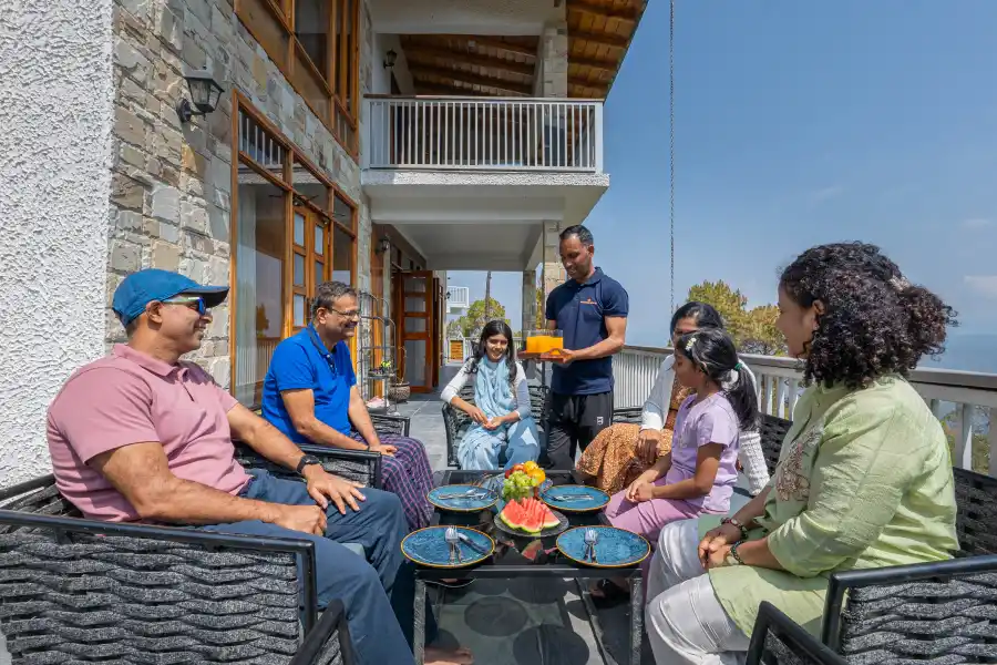 Brookside Estate, Almora