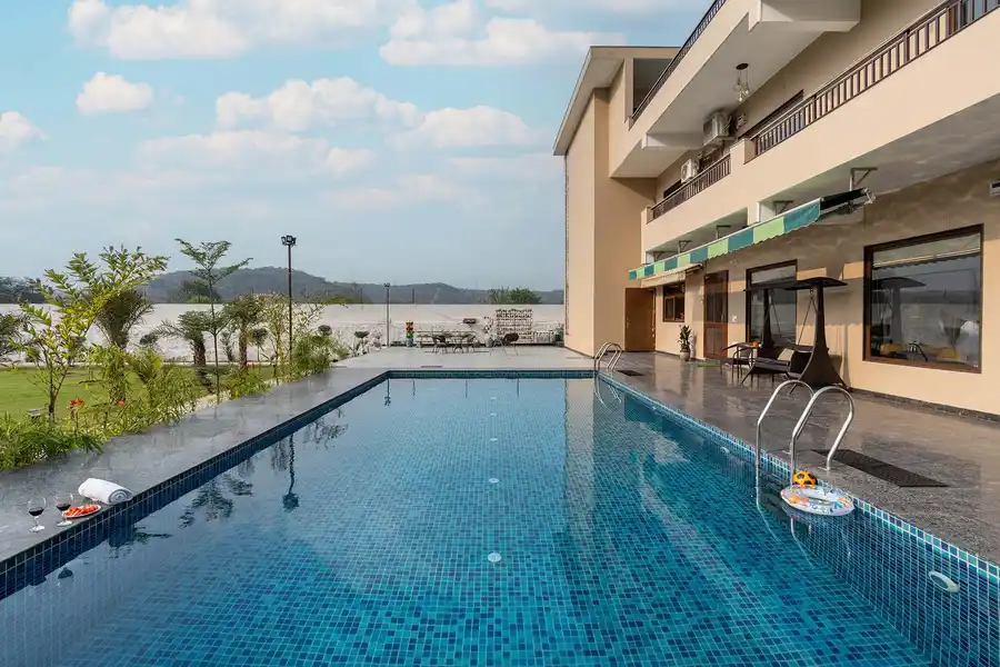 BrookVale Manor, New Delhi