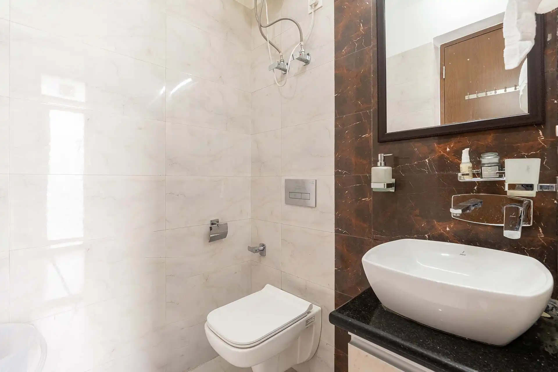 BrookVale Manor, New Delhi