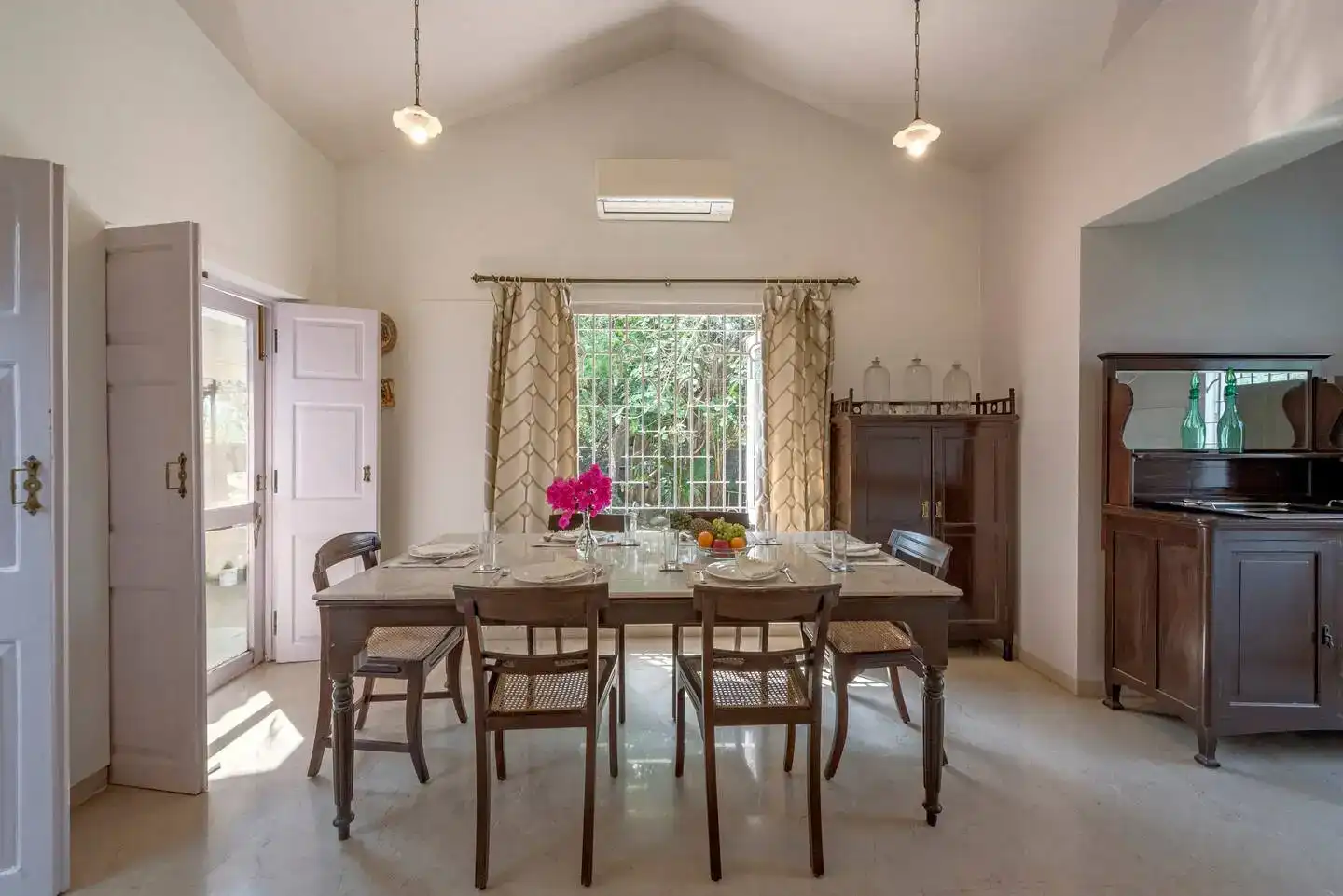 Brunton House, Alibaug