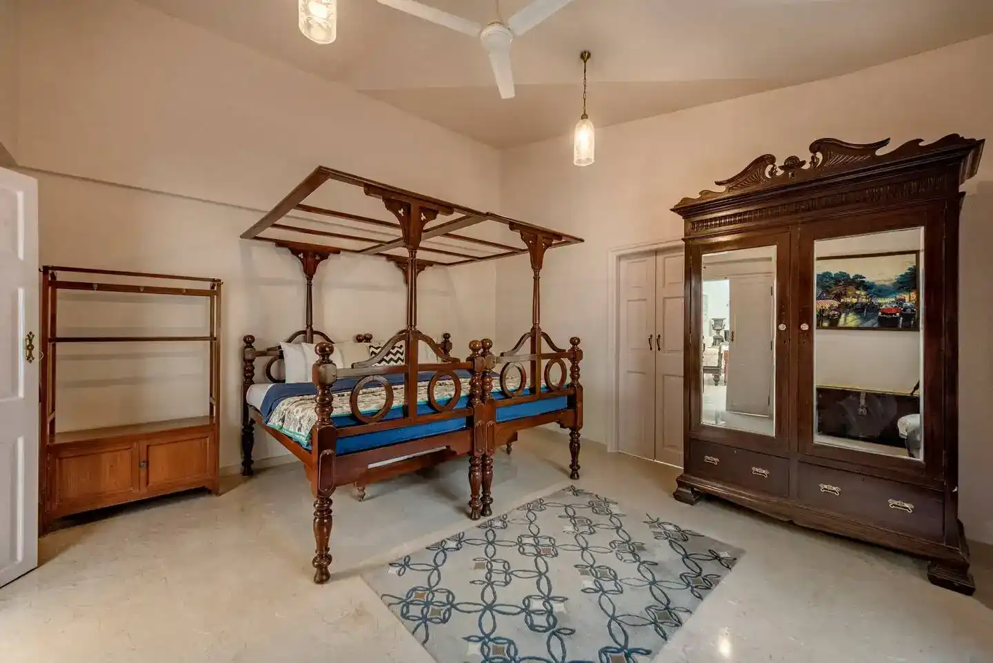 Brunton House, Alibaug