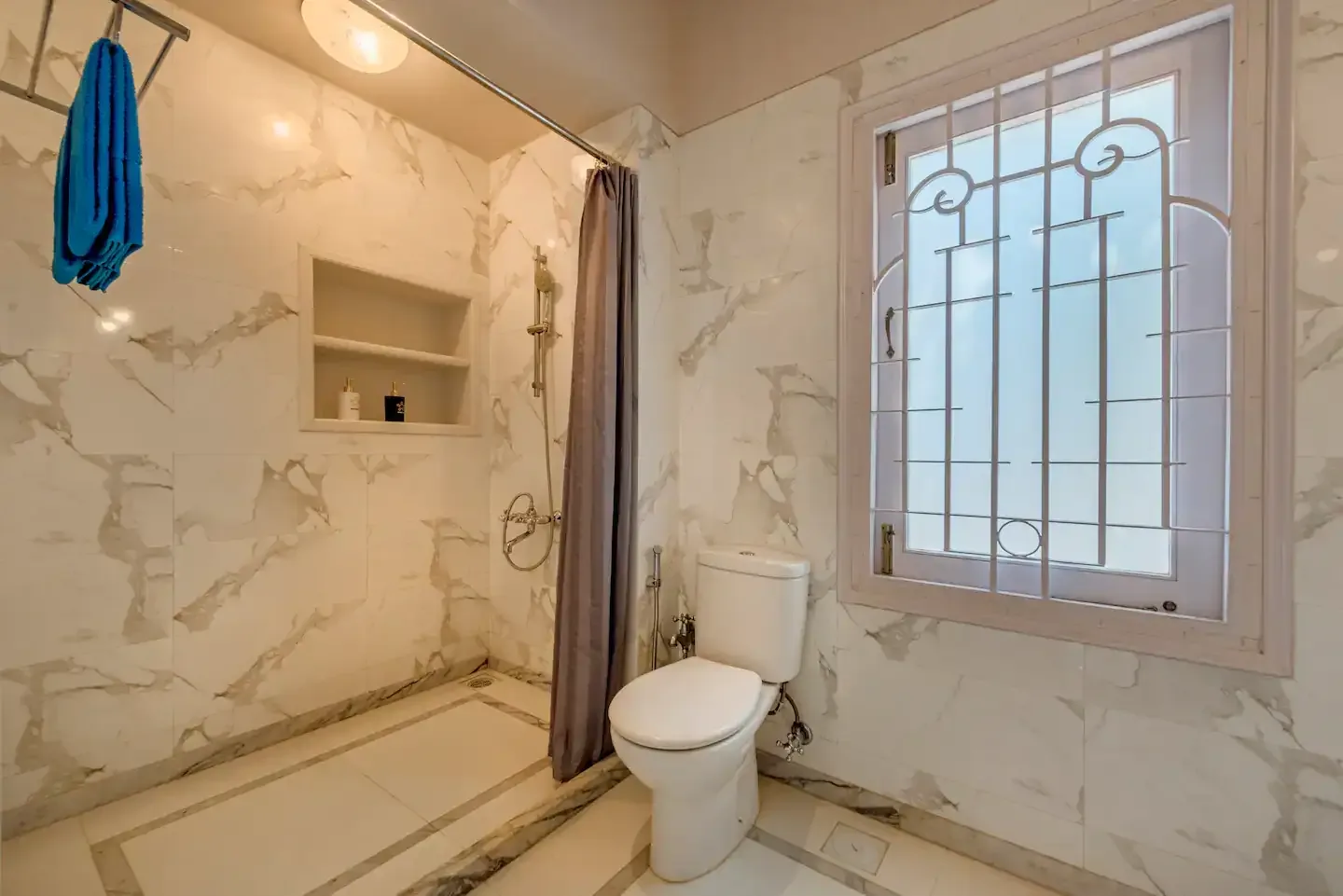 Brunton House, Alibaug
