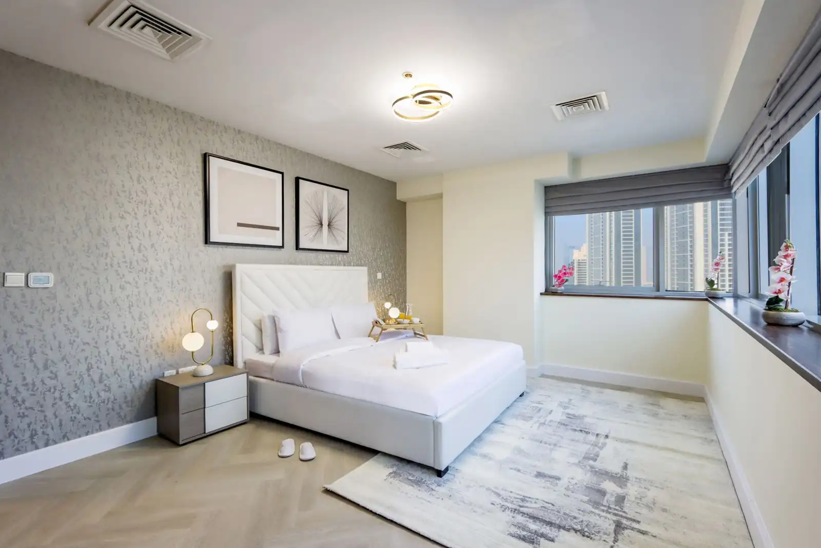 Burj Khalifa View 2BR Spacious Apartment, Dubai
