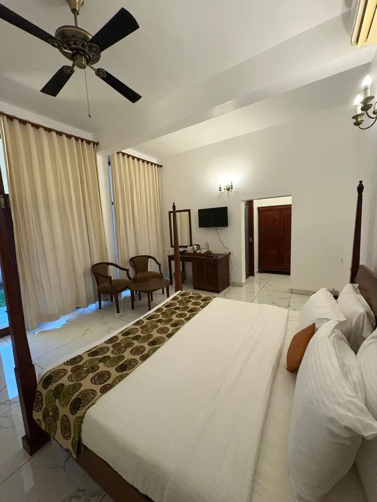 By The Bay Kovalam Deluxe Sea View