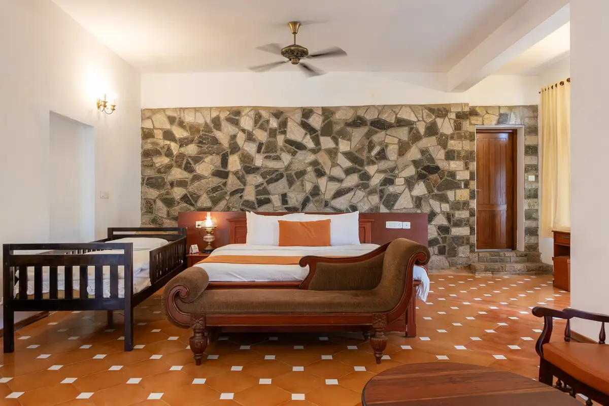 By The Bay Kovalam Family Sea View