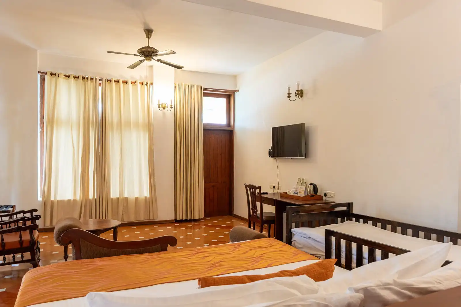 By The Bay Kovalam Family Sea View