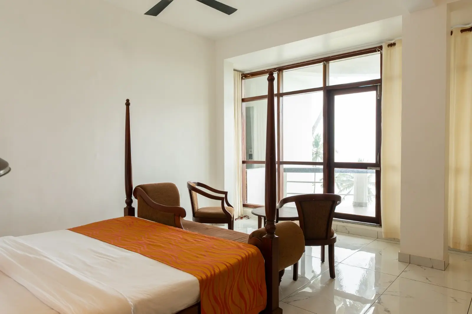 By The Bay Kovalam Execuitve Sea View Room