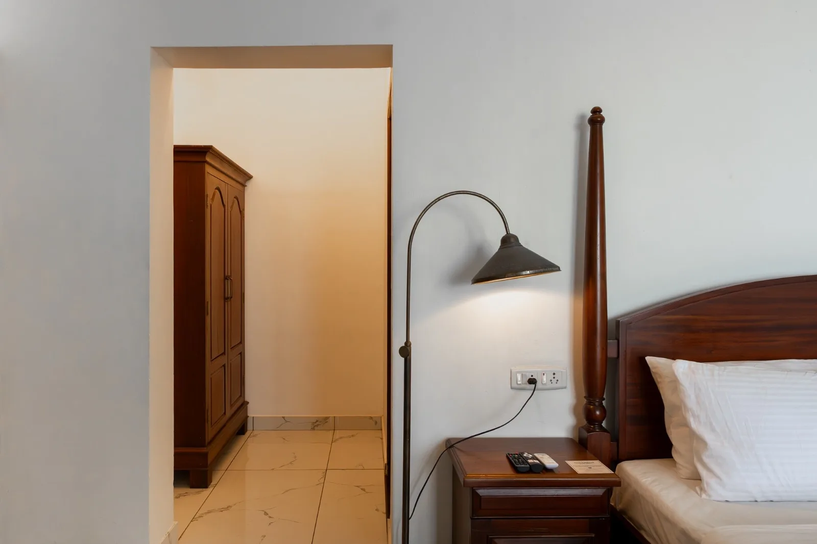 By The Bay Kovalam Execuitve Sea View Room
