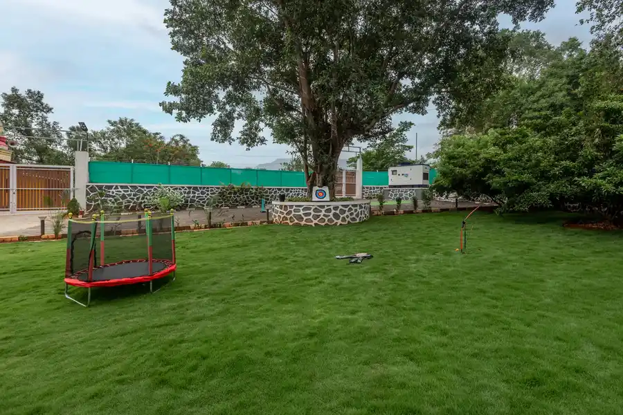 Calm @ Grey Hues, Karjat
