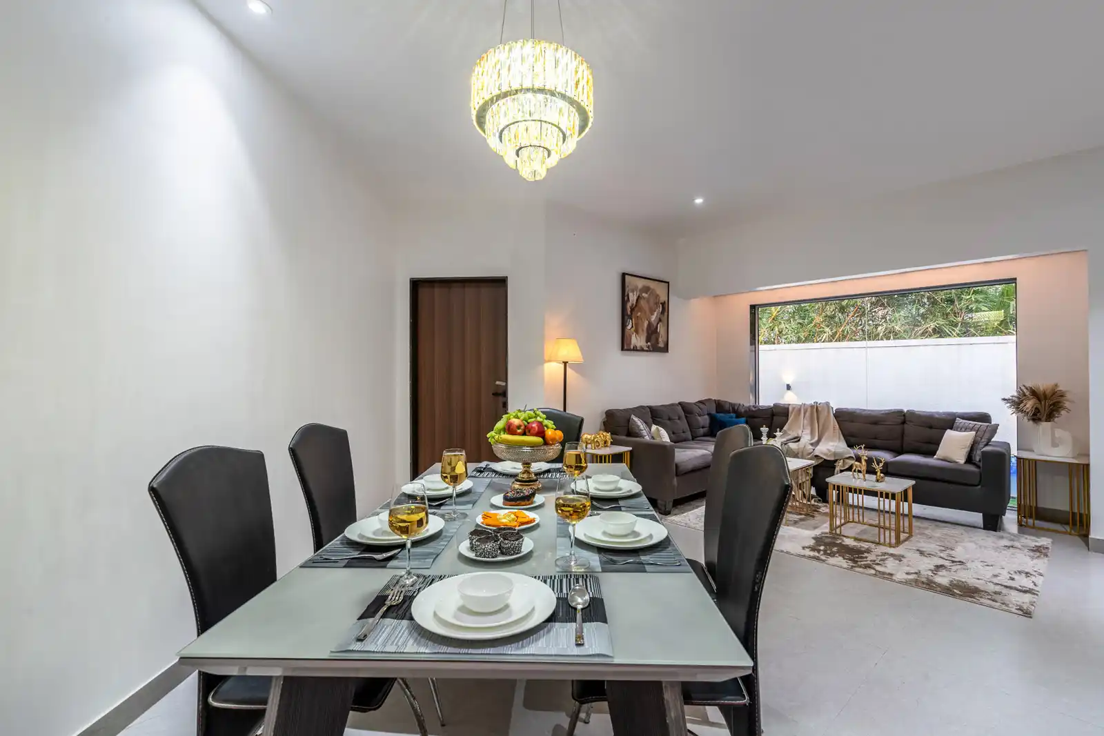 Casa Elyra, Lonavala