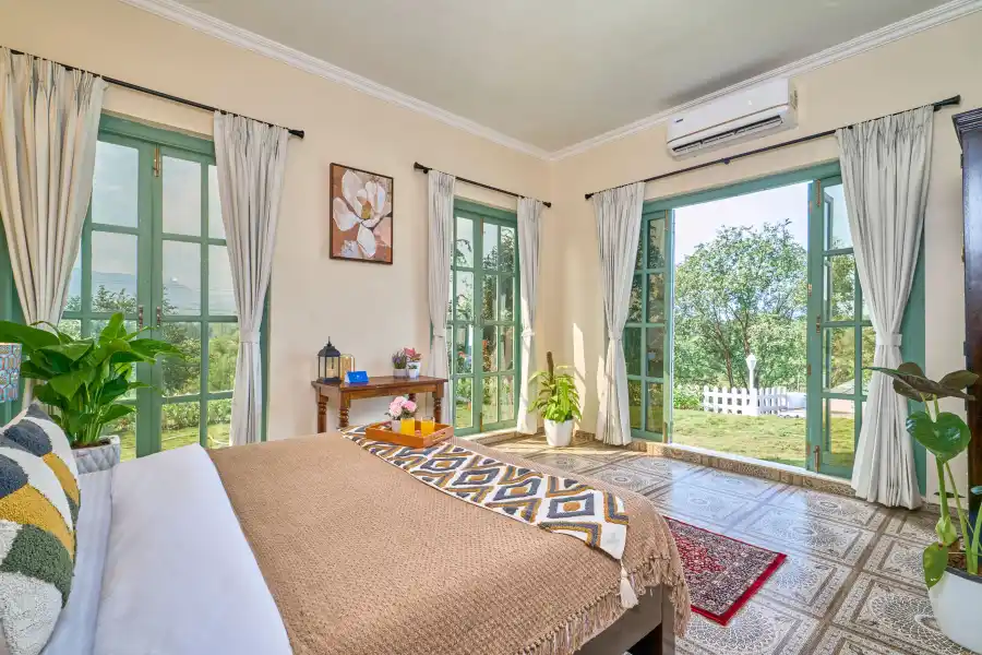 Casa Portico, Karjat