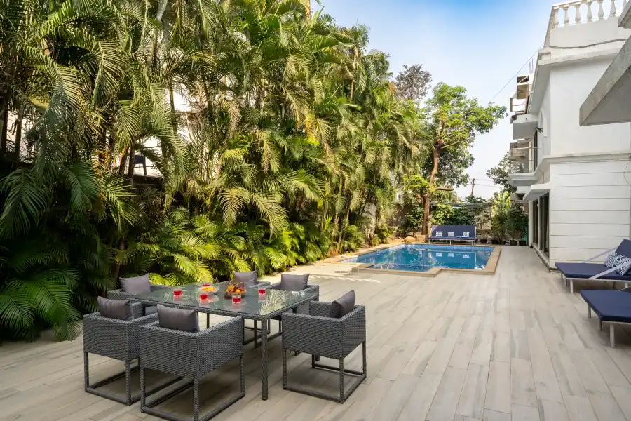 Casablanca, Lonavala