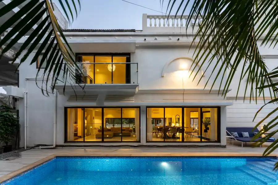 Casablanca, Lonavala