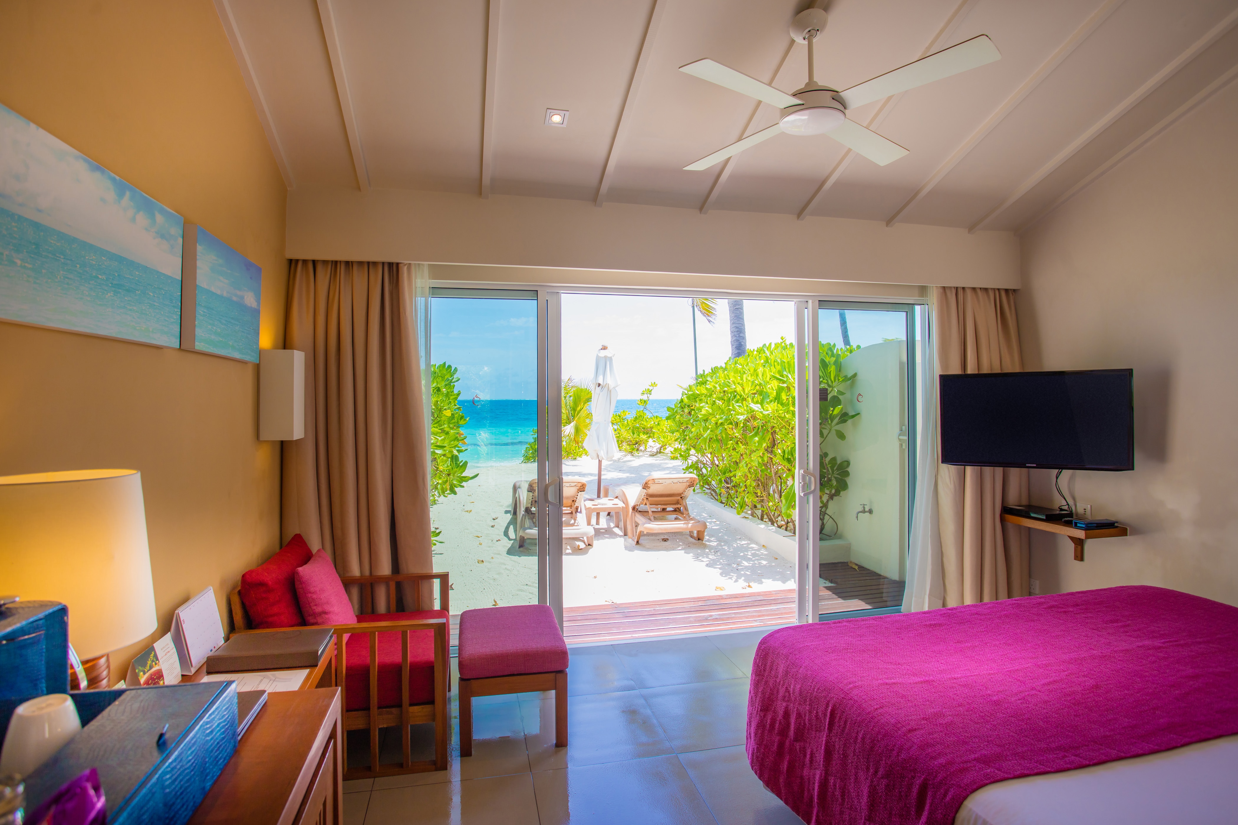 Centara Ras Fushi Resort & Spa Maldives Room