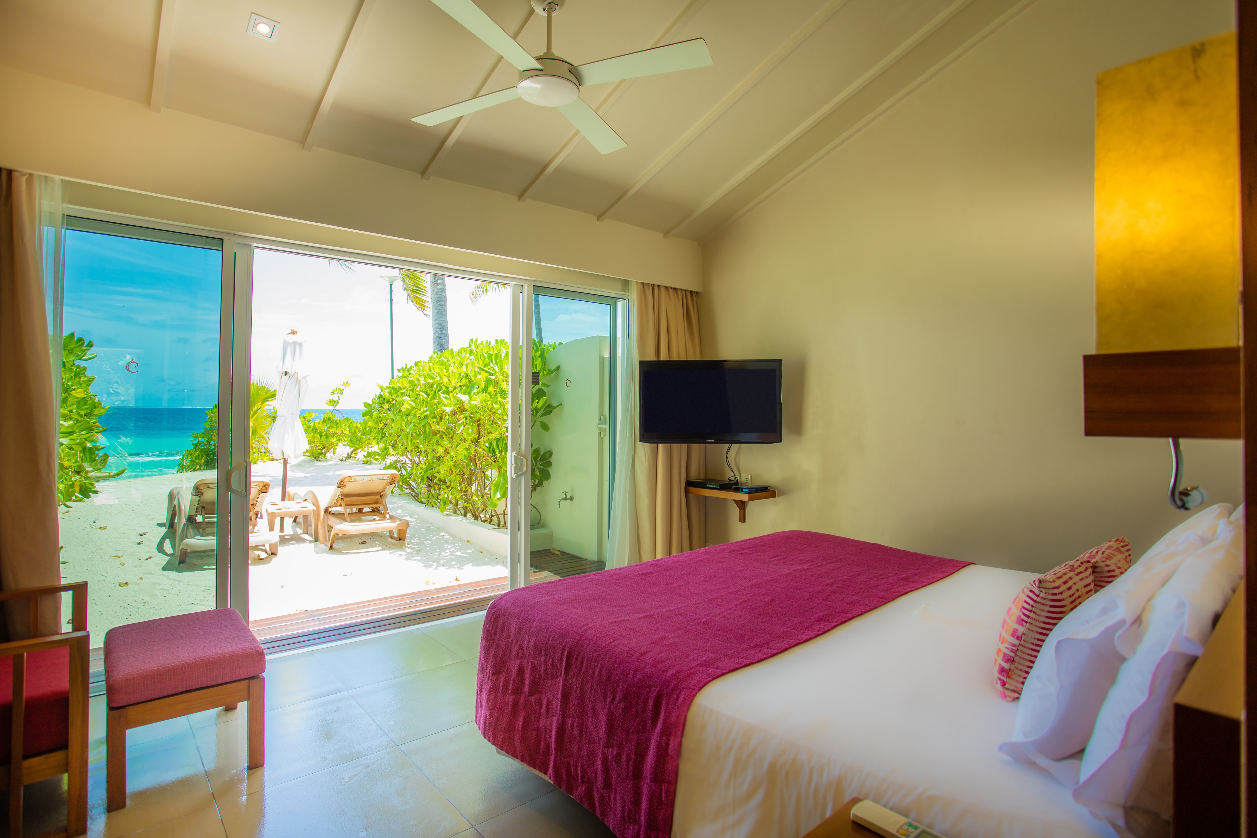 Centara Ras Fushi Resort & Spa Maldives Room