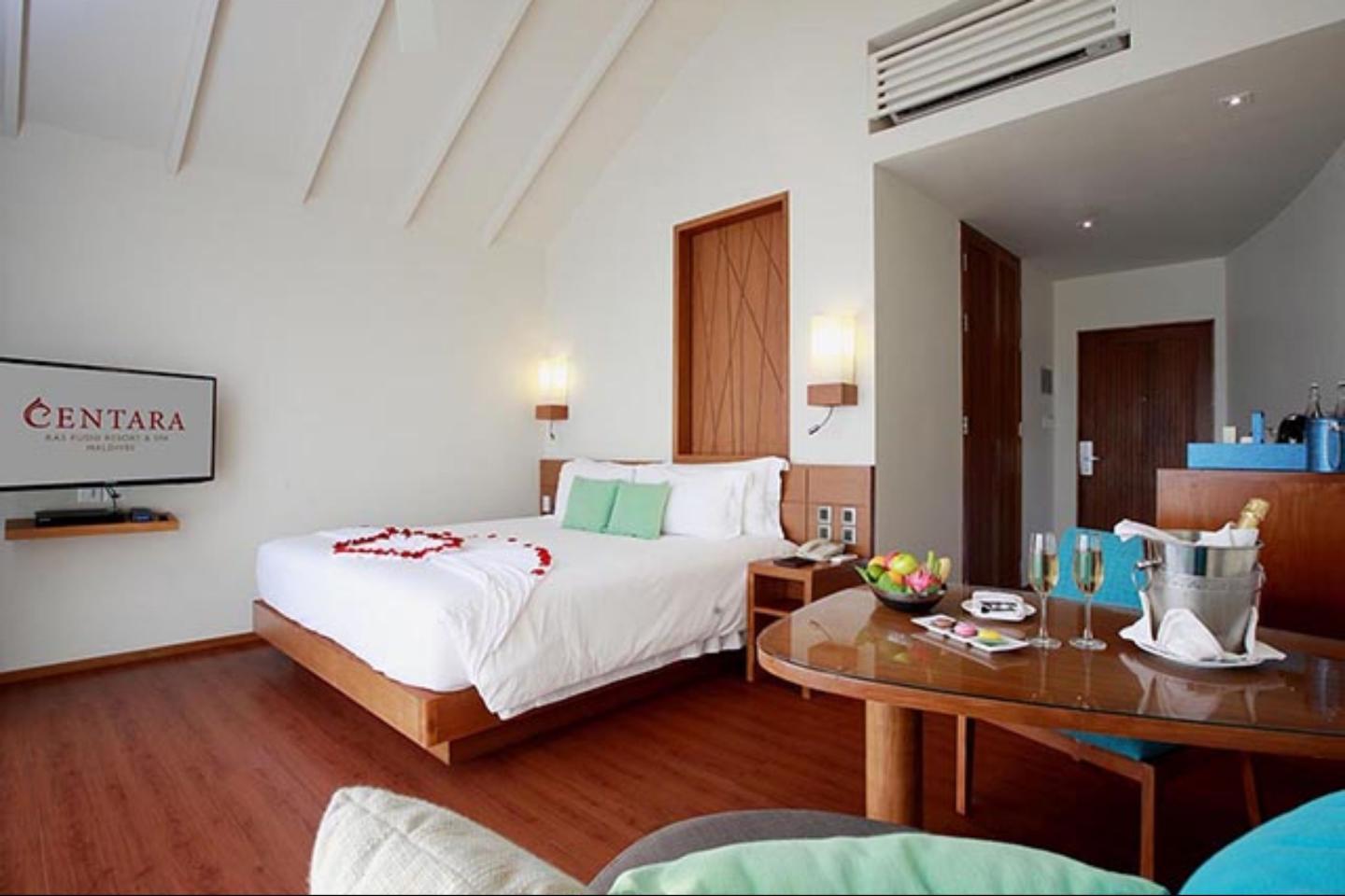 Centara Ras Fushi Resort & Spa Maldives Room