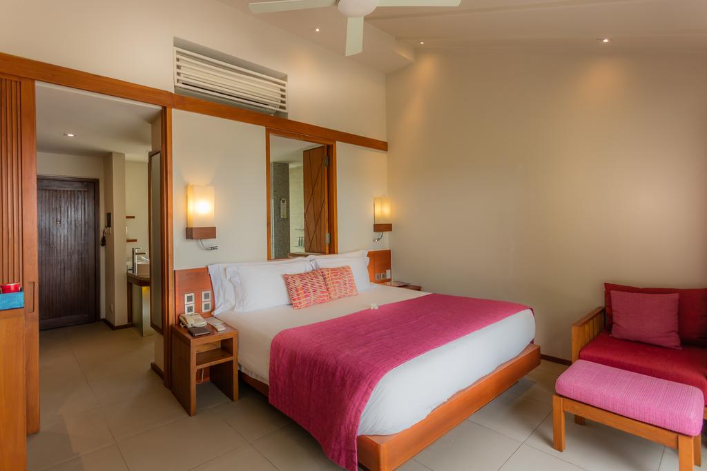 Centara Ras Fushi Resort & Spa Maldives Room